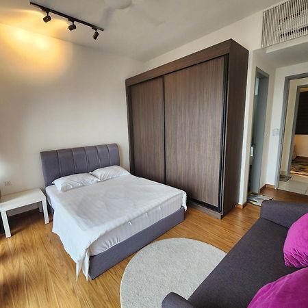 Beacon Executive Premium Suite George Town Exterior photo