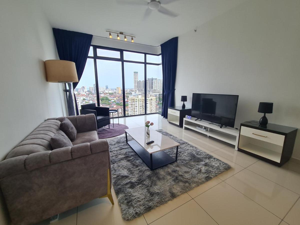 Beacon Executive Premium Suite George Town Exterior photo