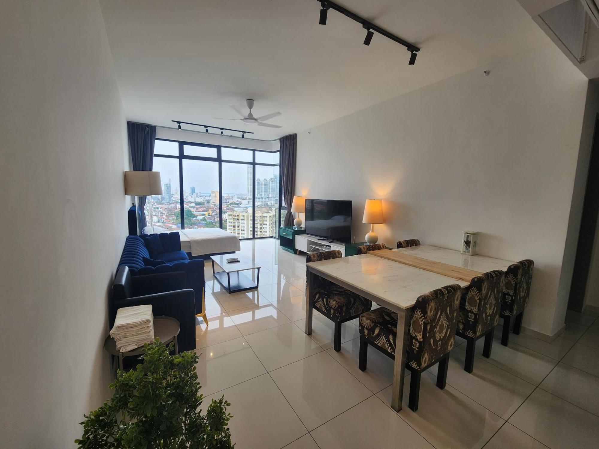 Beacon Executive Premium Suite George Town Exterior photo