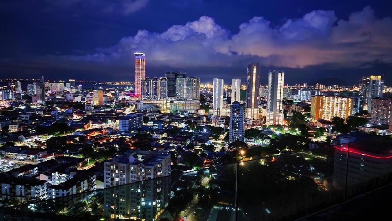 Beacon Executive Premium Suite George Town Exterior photo